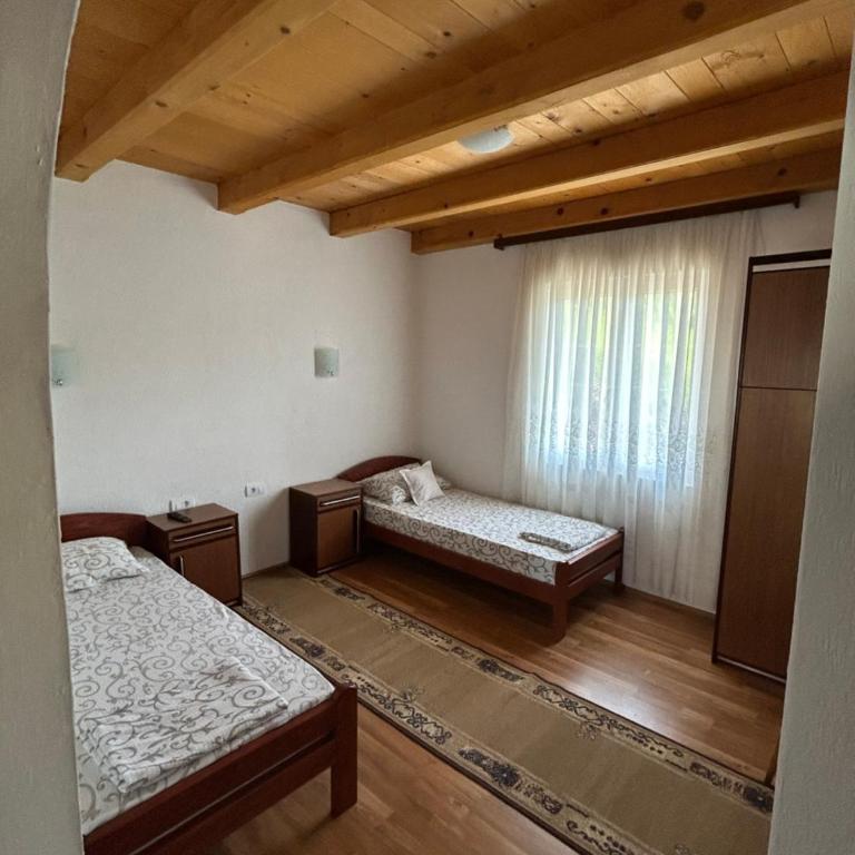 Country house Todor - Twin Room with Private Bathroom - 6
