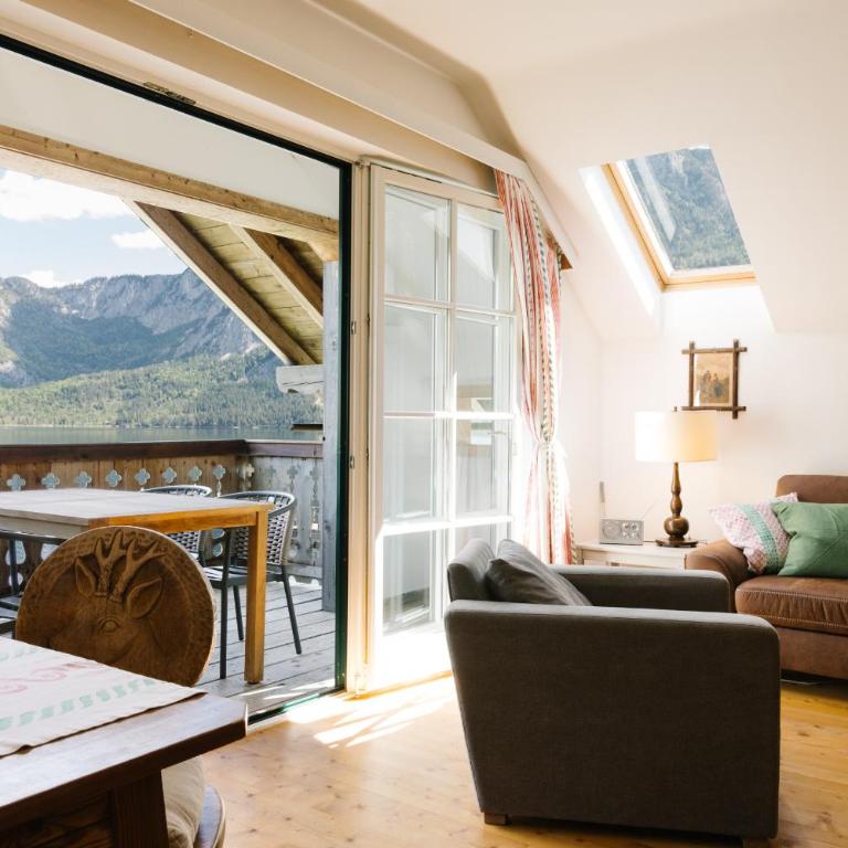 Strandcafé Hideaways Altaussee - Two-Bedroom Apartment with Lake View - 7