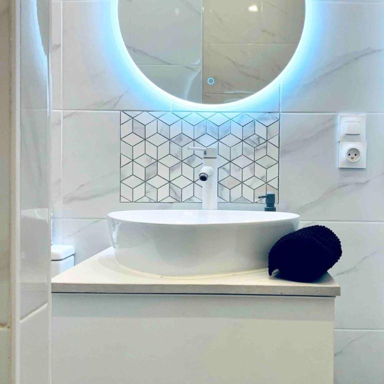 Apartment rooftop stadium of France metro line 13 - Appartement 3 Chambres - 15
