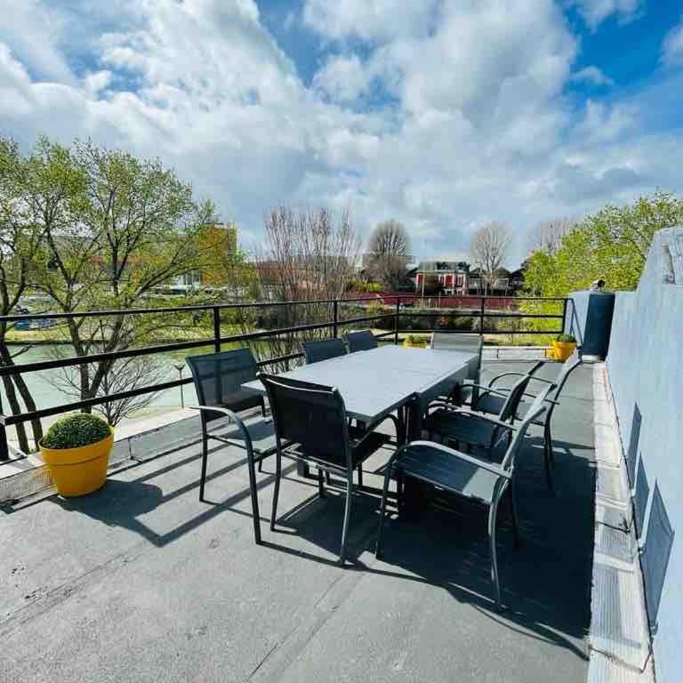 Apartment rooftop stadium of France metro line 13 - Appartement 3 Chambres - 22