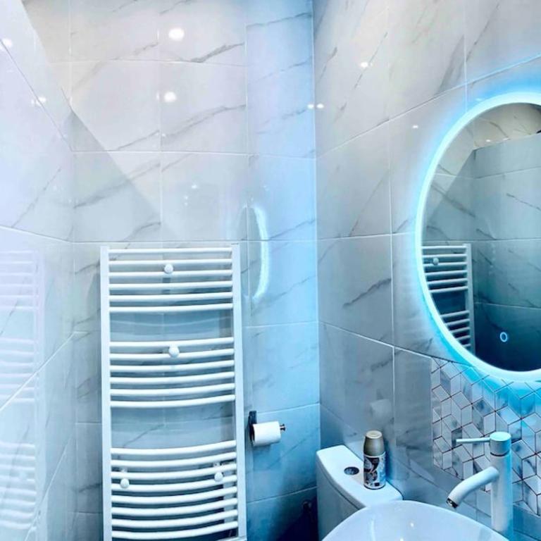 Apartment rooftop stadium of France metro line 13 - Appartement 3 Chambres - 16