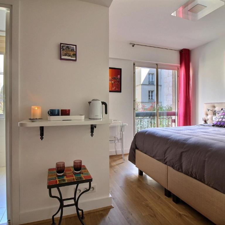 Assia & Nathalie - Luxury B&B MARAIS - Chambre Lit Queen-Size - 9