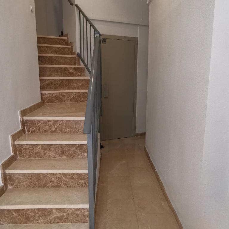 Apartamento Alicante Centro Don Bosco - Three-Bedroom Apartment - 5