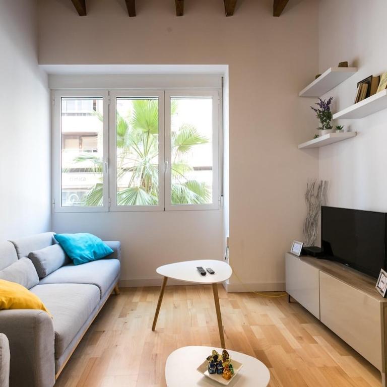 Apartamento Alicante Centro Don Bosco - Three-Bedroom Apartment - 8