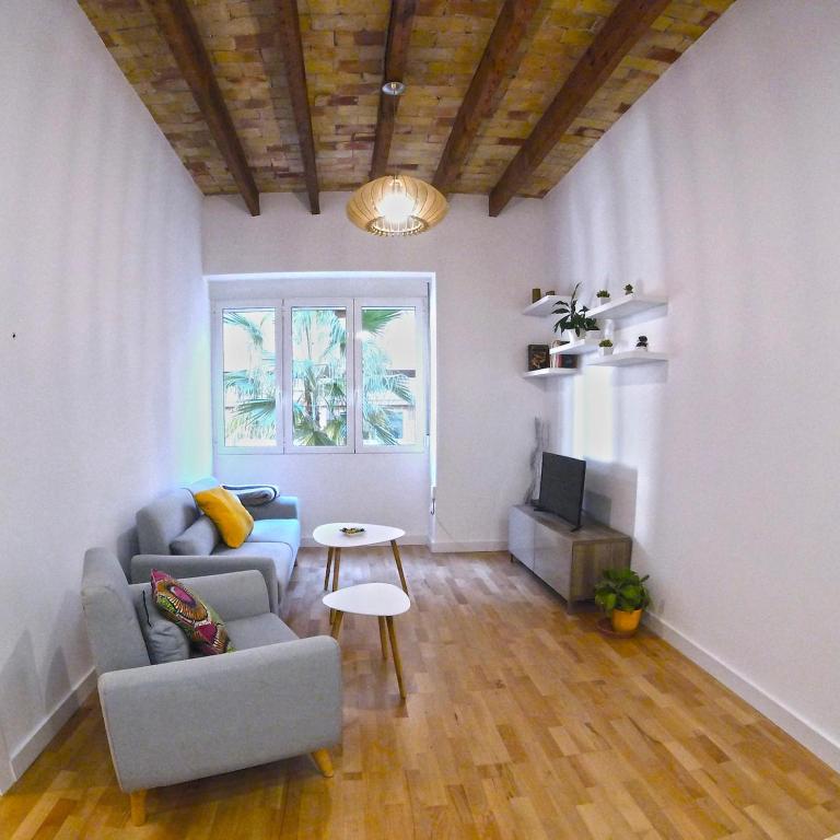 Apartamento Alicante Centro Don Bosco - Three-Bedroom Apartment - 11