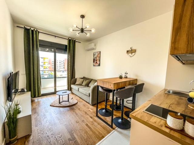 Soho Apartments - Deluks Apartman sa 2 Spavaće Sobe i Pogledom na Vrt - 21