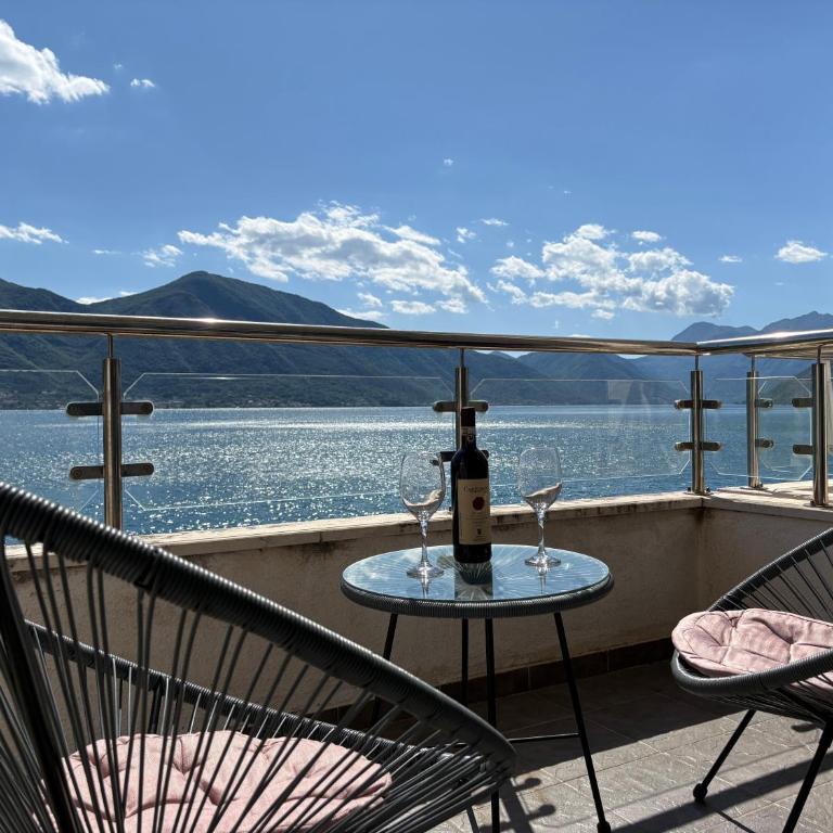 Waterfront Apartments - Apartman - 2