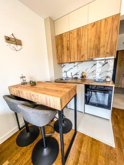 Soho Apartments - Deluks Apartman sa 2 Spavaće Sobe i Pogledom na Vrt - 94