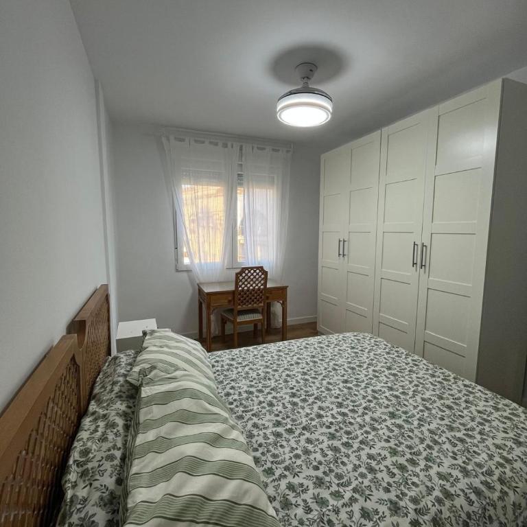 Almuñecar Beach - Apartamento de 3 dormitorios con balcón - 3