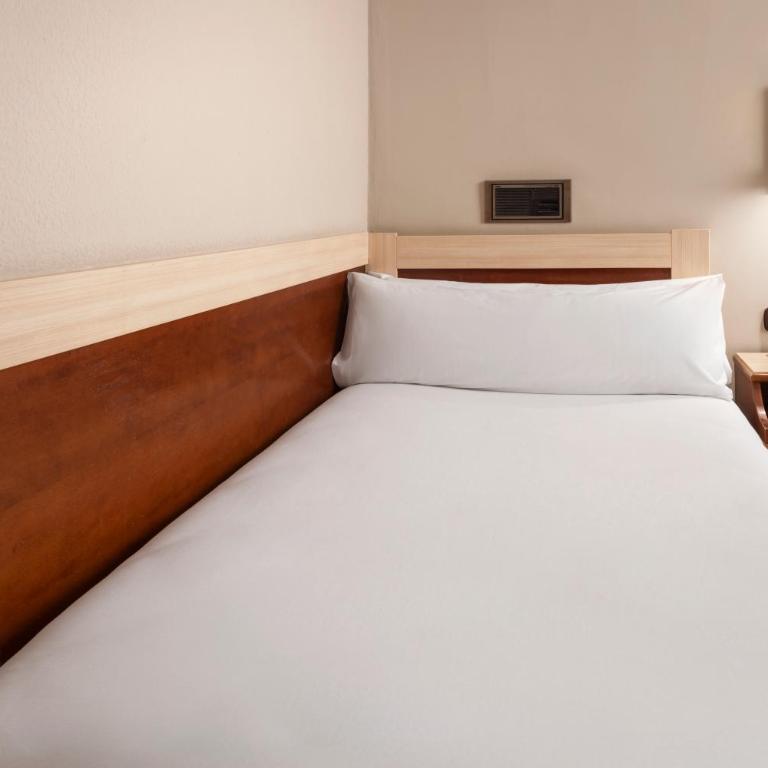 B&B HOTEL Zaragoza Royal - Habitación Individual - 4