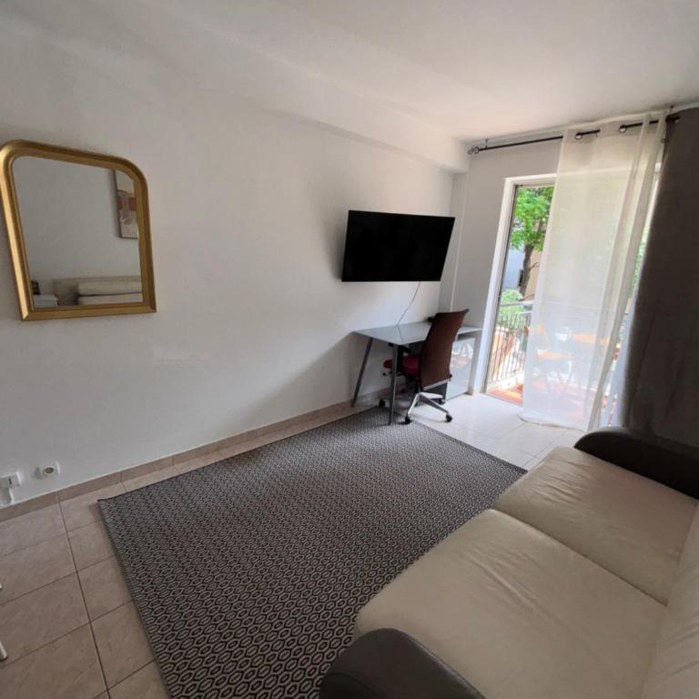 Cœur de Nice - Plage à 5min - Appartement 1 Chambre - 14