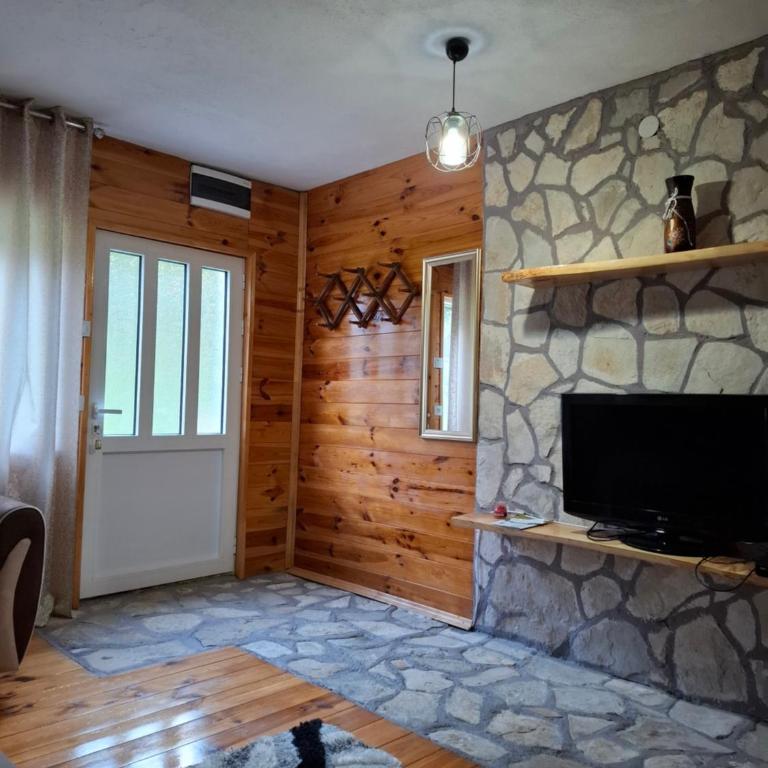 Apartmani Djole i Nika - One-Bedroom Apartment - 5