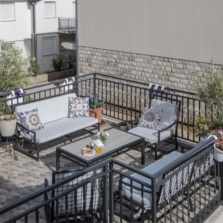 Azzurro Apartments with Swimming pool & Jacuzzi - Apartman sa 1 Spavaćom Sobom - 18