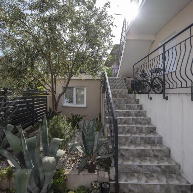 Azzurro Apartments with Swimming pool & Jacuzzi - Apartman sa 1 Spavaćom Sobom - 24