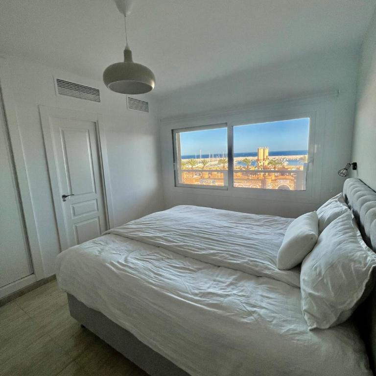 Newly Renovated City & Beach Apartment - Apartamento de 2 dormitorios con balcón y vistas al mar - 27
