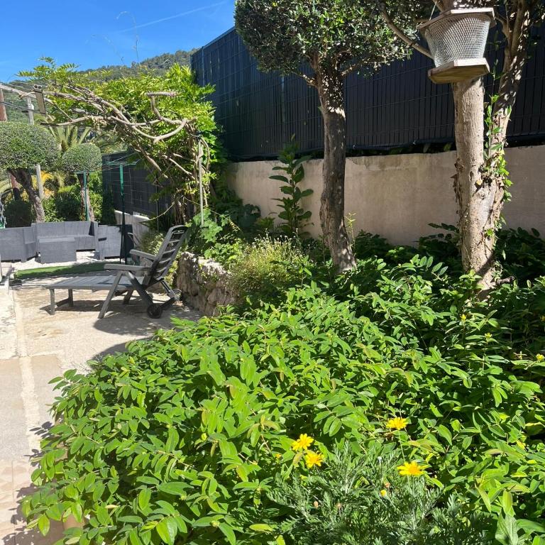 Villa au calme à Grasse avec piscine et spa privée - Villa 3 Chambres - 32