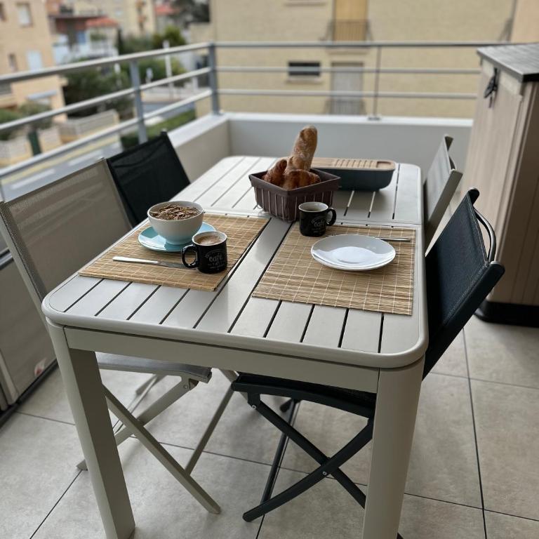 T2 Appartement Sunset Lodge à 250 m de la mer, 3 couchages - Appartement 1 Chambre - 2