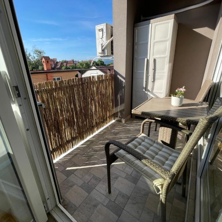 La Familia Apartmani FREE GARAGE - Apartman sa 1 Spavaćom Sobom - 6