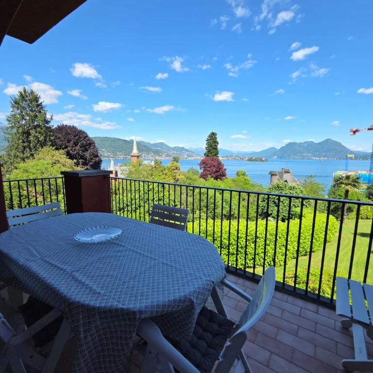 Appartamento Charly - Appartamento con Vista Lago - 1
