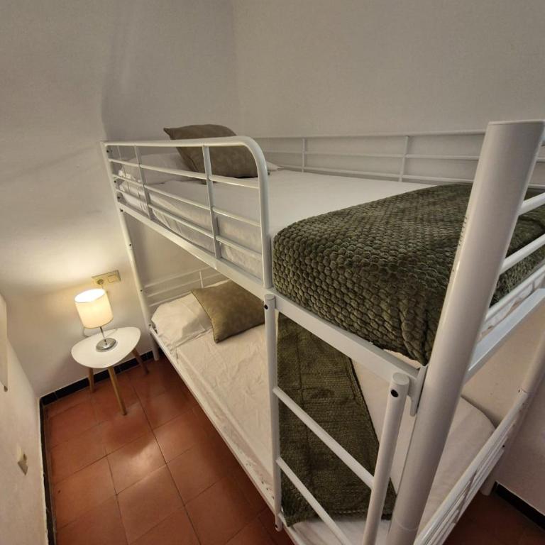 Apartamento Rhodasmar - Three-Bedroom Apartment - 12