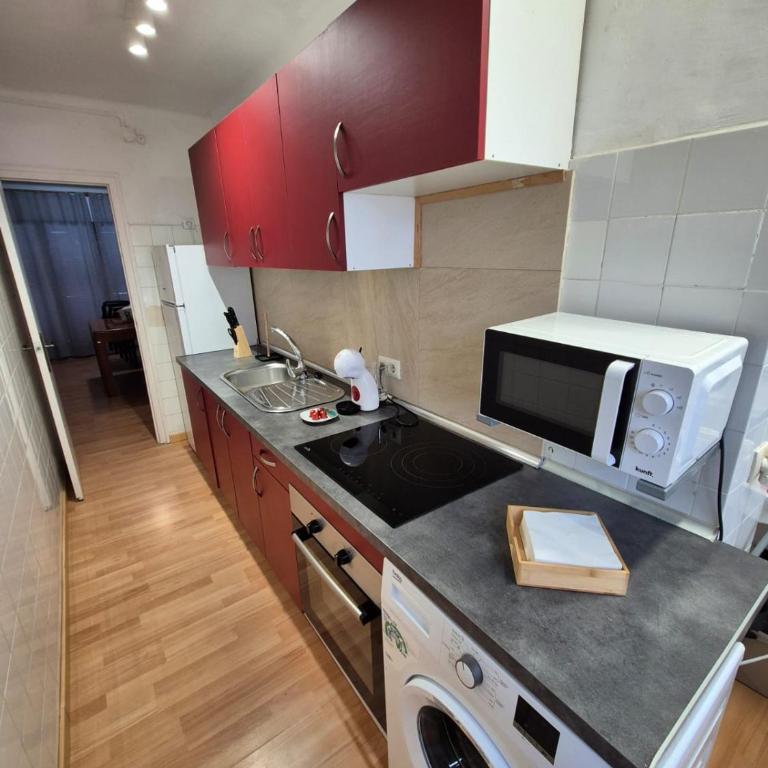 Apartamento Rhodasmar - Three-Bedroom Apartment - 7