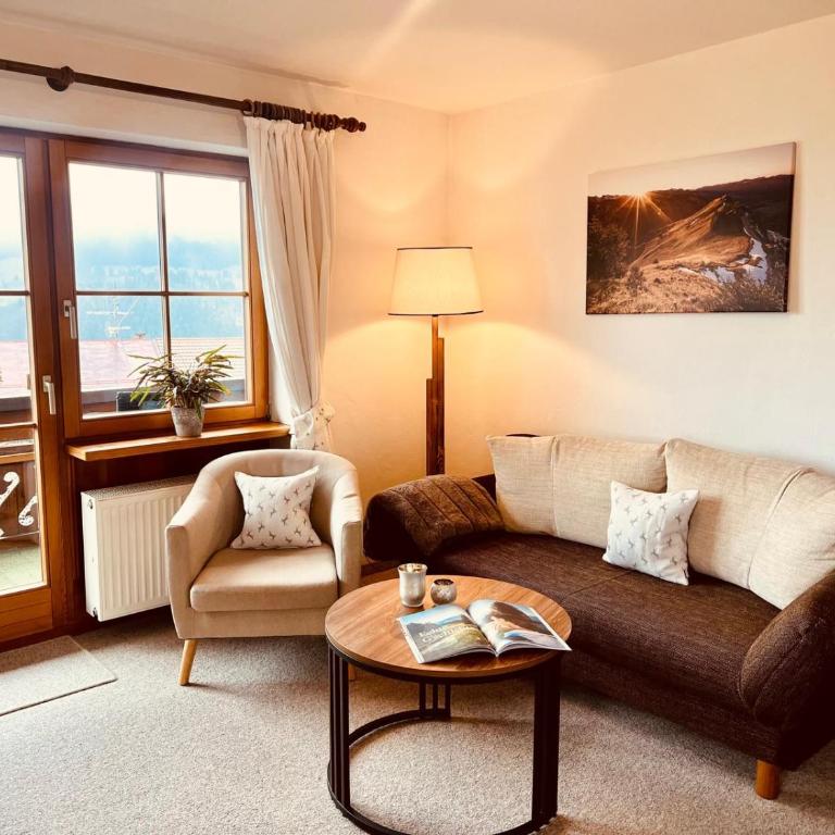 Gästehaus Alpenruh - Apartment mit Blick auf die Berge - 4
