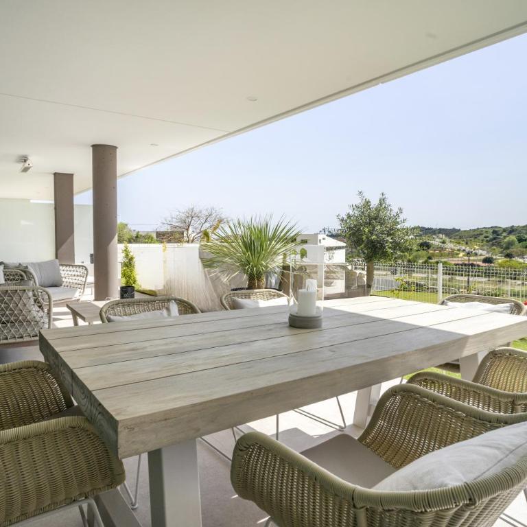 Fabuloso apartamento con jardín privado y jacuzzi. - Apartamento con vistas a la piscina - 6