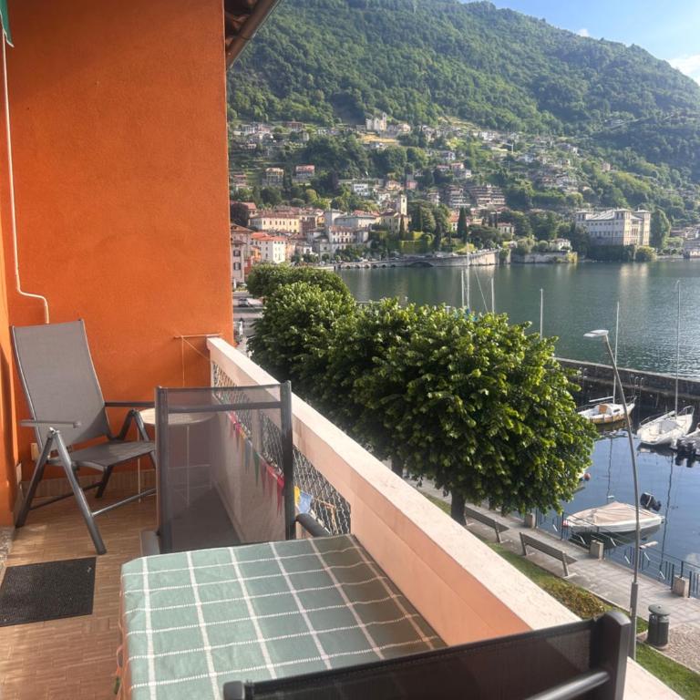 Casa Ulla - in direkter Seelage - fantastischer Ausblick - Appartamento con Vista Lago - 1