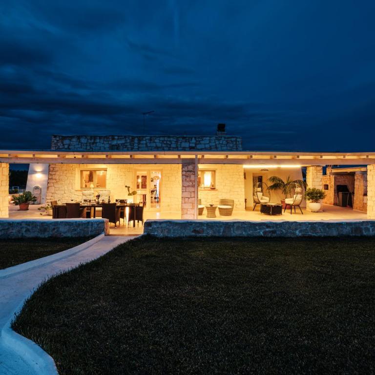 WHITE STONE HOUSE 6&1, Emma Villas - Villa con 3 Camere da Letto - 31