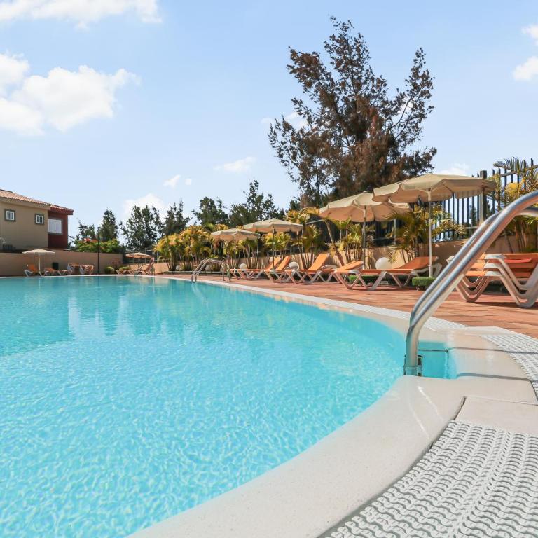 Sun & Comfort Maspalomas 2BR - Two-Bedroom Apartment - 32