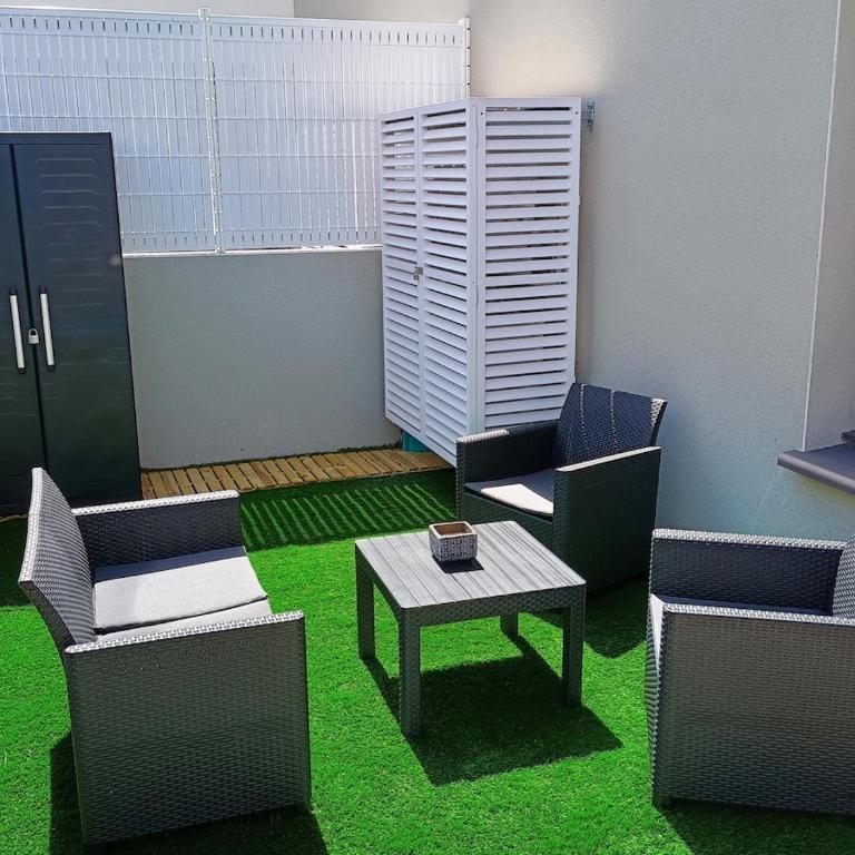 AYAPI - Appartement neuf 3 étoiles avec terrasse et jardin - bord de plage - Appartement 1 Chambre - Vue sur Jardin - 7