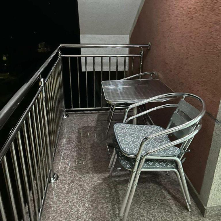 SAN apartmani -U centru - One-Bedroom Apartment - 14