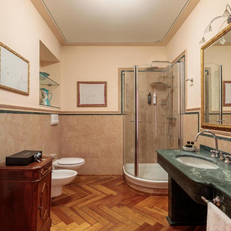 Boutique Hotel Villa Sostaga - Junior Suite con Terrazza e Vista Lago - Villa - 6