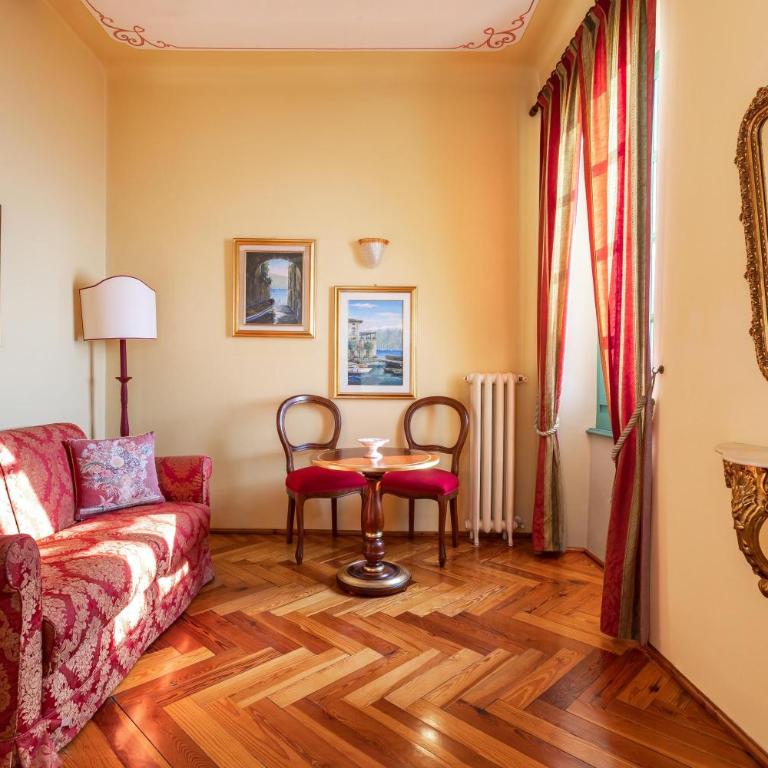 Boutique Hotel Villa Sostaga - Junior Suite con Vista Lago - Villa - 1