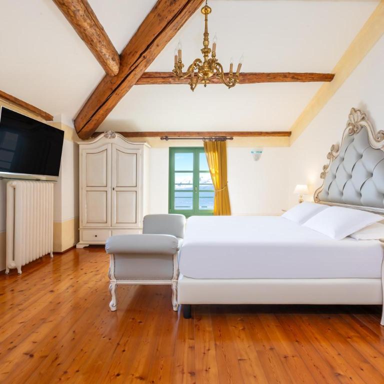 Boutique Hotel Villa Sostaga - Junior Suite con Vista Lago - Villa - 12
