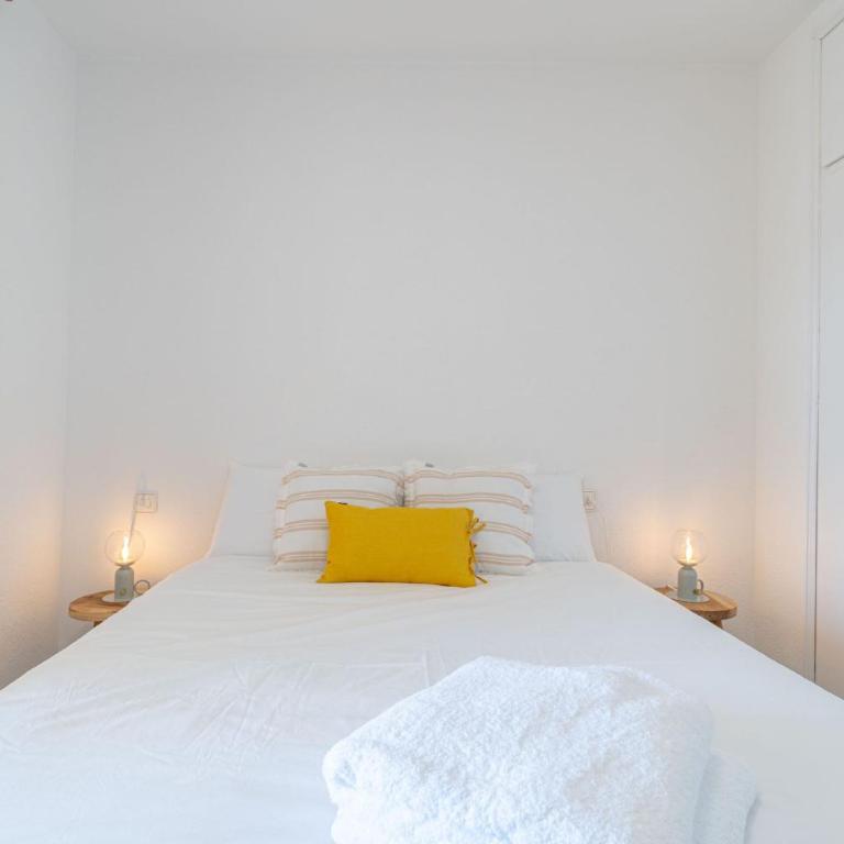 Milenial Immo Apartment with parking in Roses - Apartamento de 1 dormitorio con terraza - 6