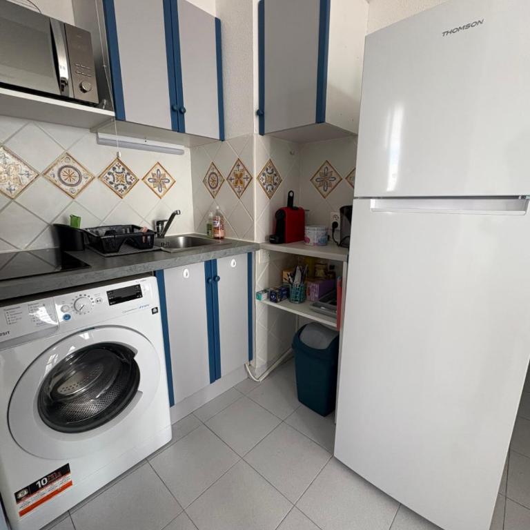 Terrasse panoramique à 180 vue mer et étang - Appartement - 21
