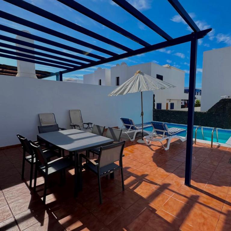 Papagayo House - Three-Bedroom Villa - 1