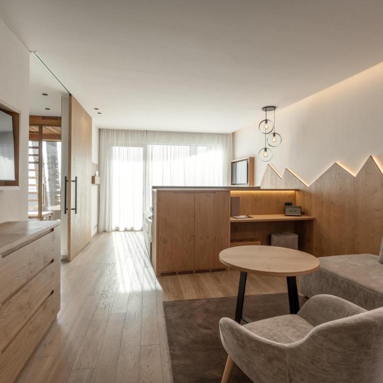 Hotel Hubertus - Suite Deluxe - 2