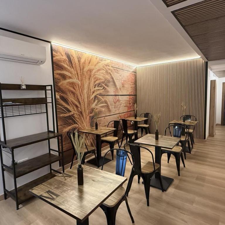 HOSTAL BOUTIQUE CAZORLA BAKERY - Double Room with Balcony - 12