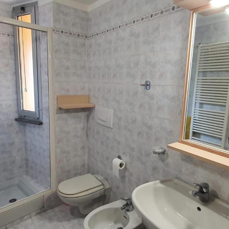 Casa Vacanze Gerenzone - Lecco - Appartamento con 2 Camere da Letto e Balcone - 20