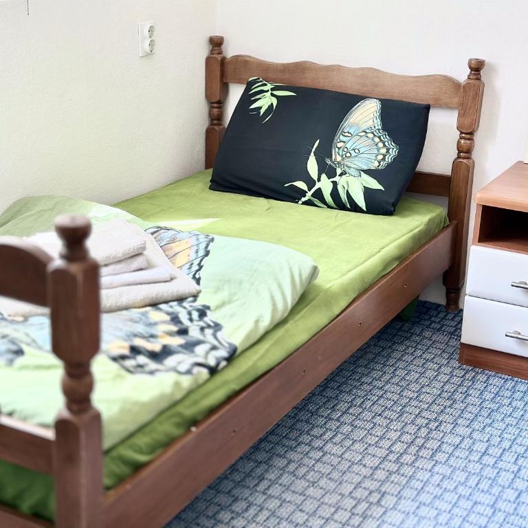 Veles House - Two-Bedroom House - 13