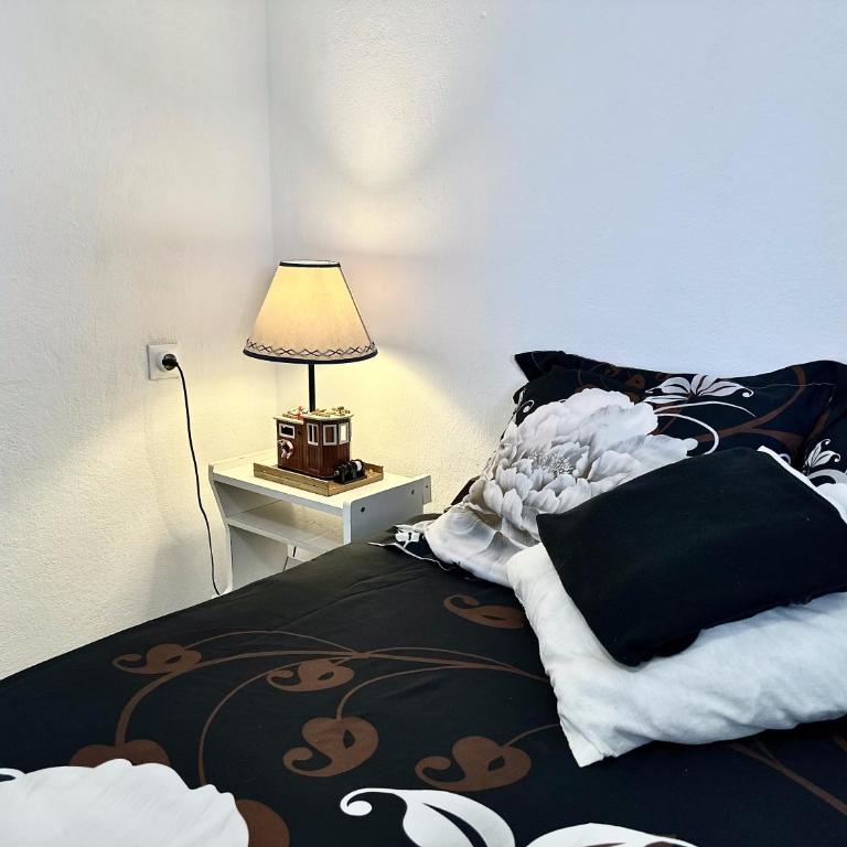 Veles House - Two-Bedroom House - 12