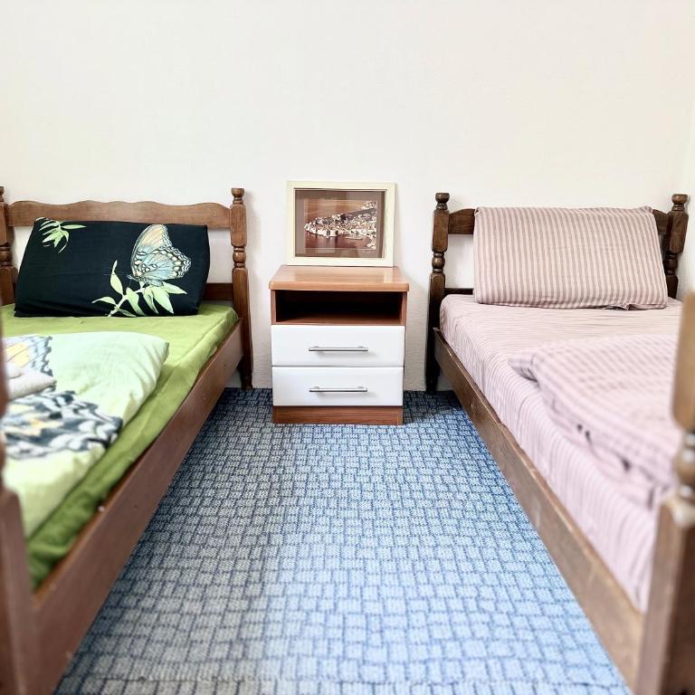 Veles House - Two-Bedroom House - 11