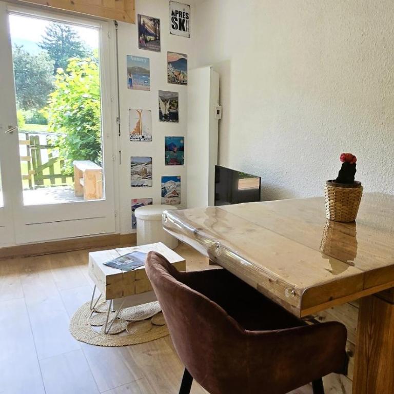 Joli studio avec terrasse - Appartement 1 Chambre avec Vue - 35