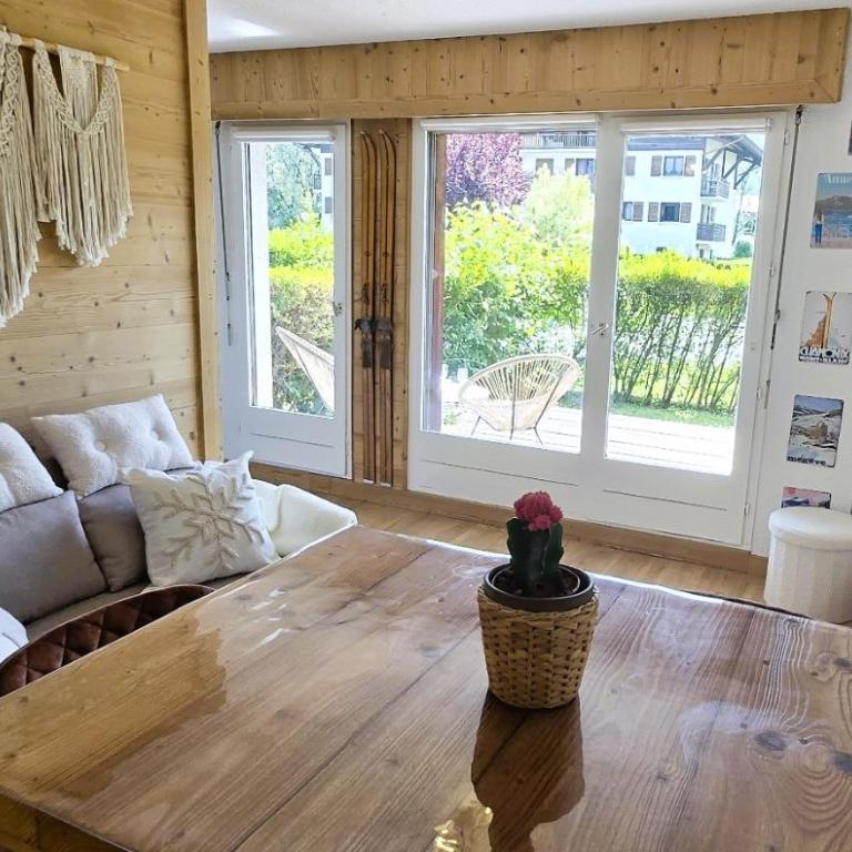 Joli studio avec terrasse - Appartement 1 Chambre avec Vue - 37