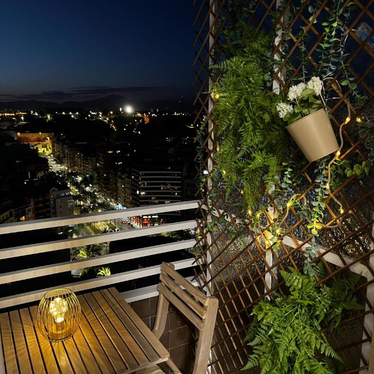 New Skyline Studio & Terrace - Studio Apartment with One Double Bed - 46