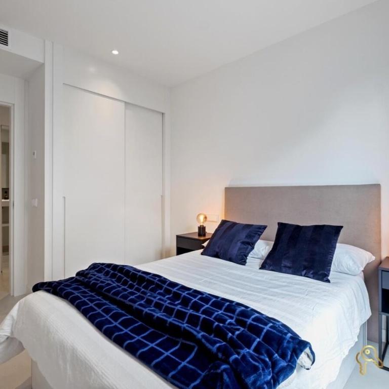 Sea view apartment with garden in Fuengirola - Apartamento de 2 dormitorios - 27