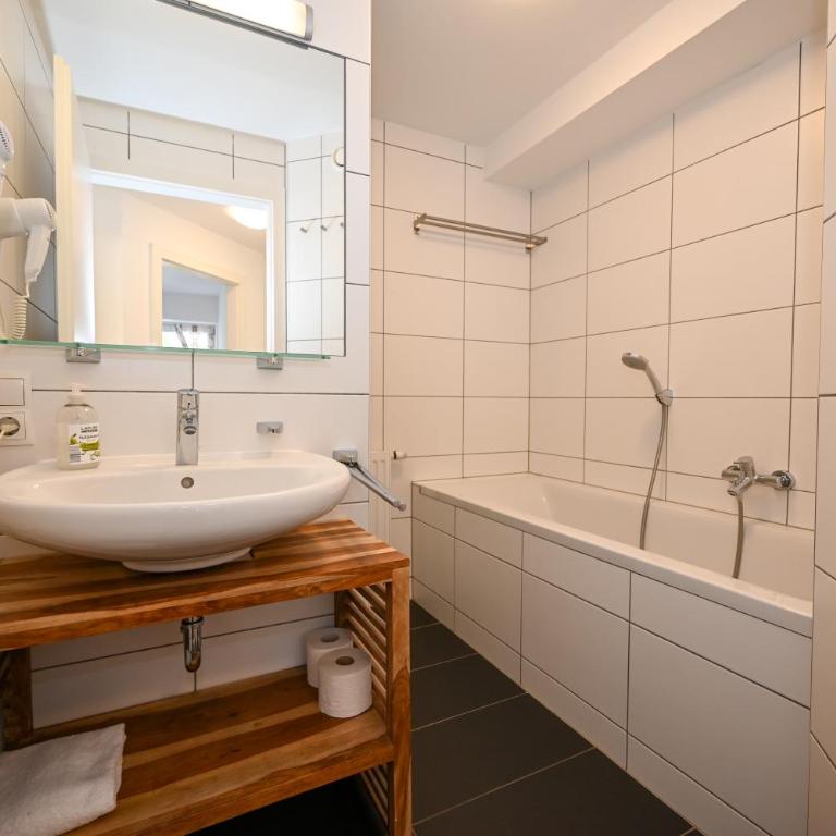 Residence Alpin Kaprun incl SUMMER CARD by All in One Apartments - Apartment mit 2 Schlafzimmern und Bergblick - 9