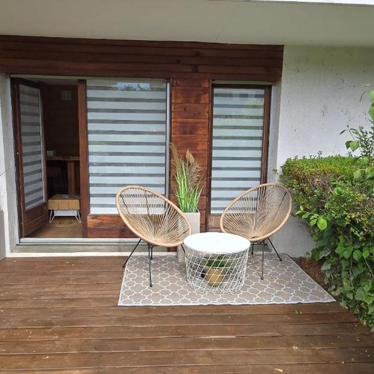Joli studio avec terrasse - Appartement 1 Chambre avec Vue - 9